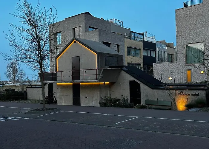 vondice hotel